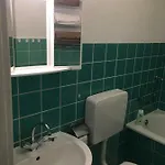 Apartment A&h