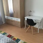 Apartment A&h *