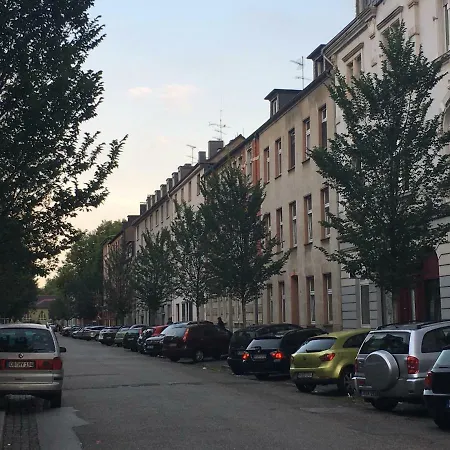 A&h Апартаменты *