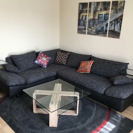 Apartment A&h *